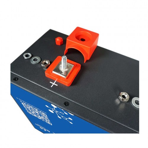 Літієва акумуляторна батарея LiFePO4 Ultimatron ULM-12-200 12.8V 200Ah з інтегрованим Bluetooth і Smart BMS